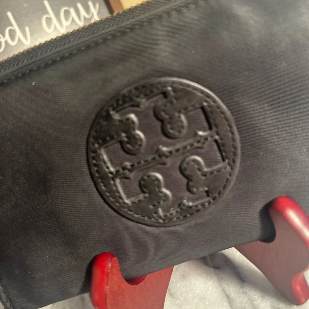 Tory Burch Black Zip around Wallet Nylon and all leather interior gold hardware - Picture 2 of 14